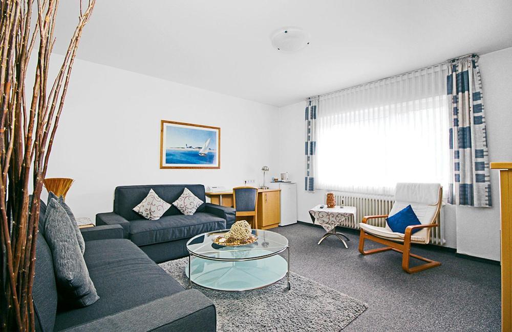 Hotel Lindenkrug Gütersloh Екстериор снимка